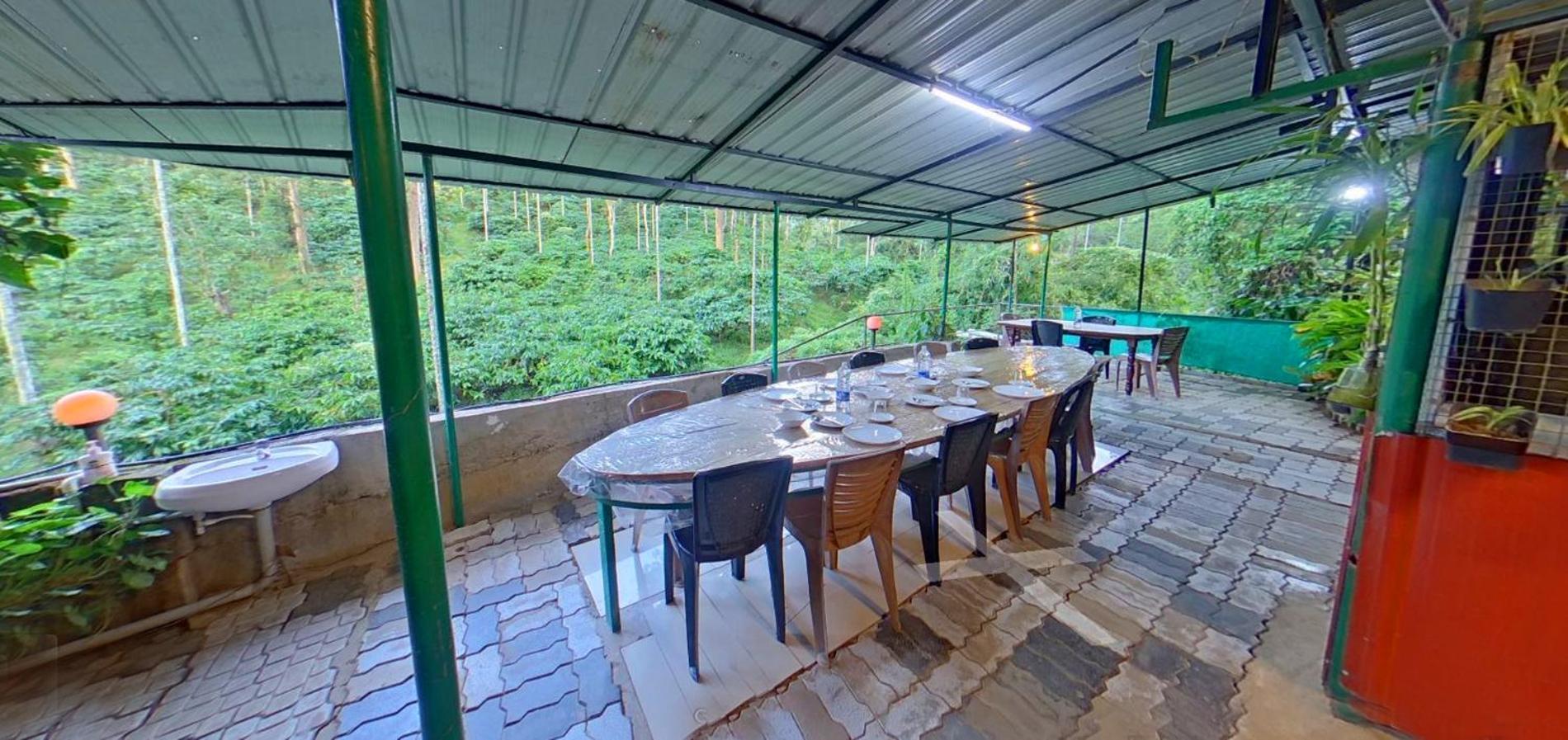 Bed and Breakfast Wayanad Royal Stream Kalpetta Esterno foto
